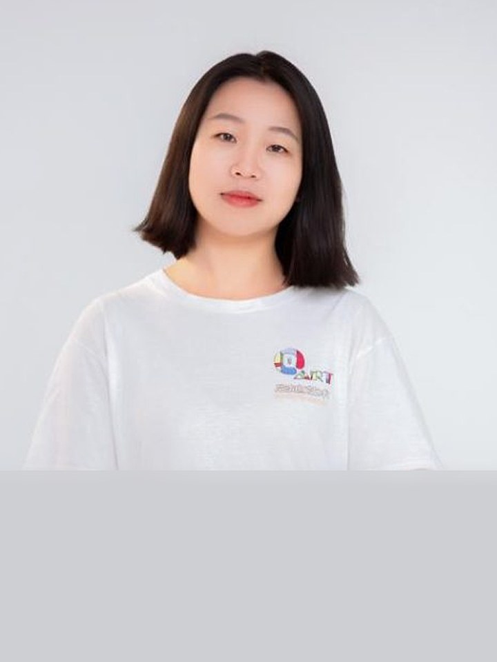 启迪艺术教师 蒙元春